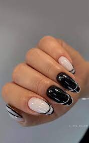 Black-and-White-French-Tip-Nails-7