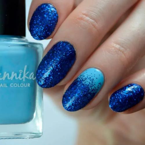 Blue-Glitter-Ombre-Nails-1