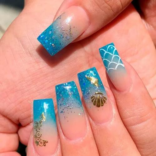 Blue-Glitter-Ombre-Nails-5