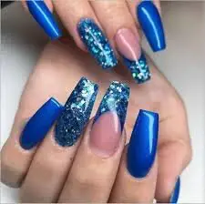 Blue-Glitter-Wedding-Nail-Idea-3