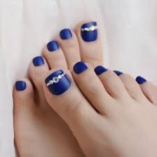 Blue-Matte-with-Gold-Glitter-Toes-10