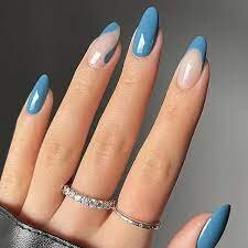 Blue-Shades-For-Your-Almond-Shaped-Nails-5