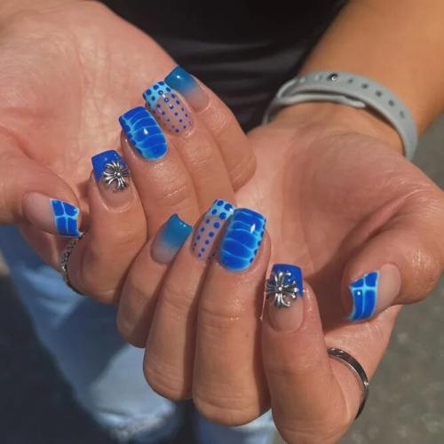 Blue-Short-Coffin-Nails-1