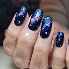 Blue-Wedding-Nails-With-Gold-Star-Detail-4