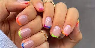 Bright-French-Manicure-Ideas-4 (1)