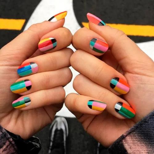 Bright-Stripes-Cute-Nail-Designs-3