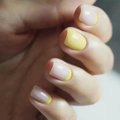 Bright-Sunny-Summer-Nails-3 (1)