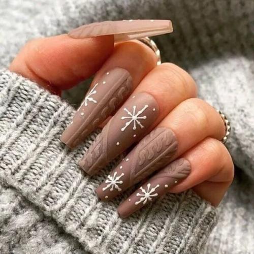 Brown-Tones-Christmas-Nails-1