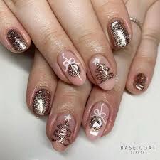 Brown-Tones-Christmas-Nails-5