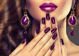 Burgundy-Cosmos-Nails-2