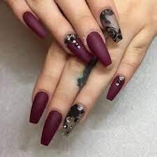 Burgundy-Lace-Nail-Art-2