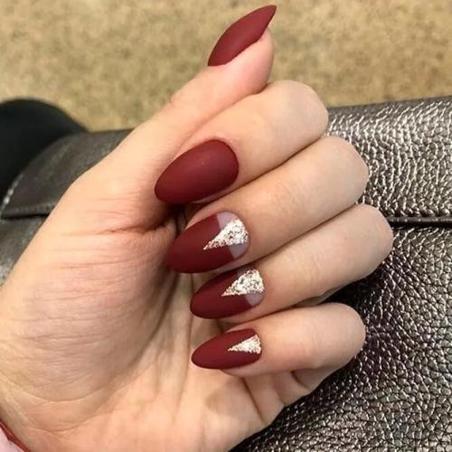 Burgundy-Matte-Nails-with-Gold-Glitter-3