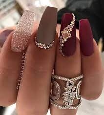 Burgundy-Short-Coffin-Nails-4