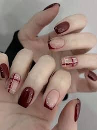 Burgundy-Short-Coffin-Nails-9