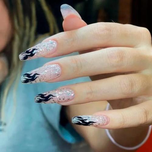 Chic-Ballerina-Nails-With-Glitter-2