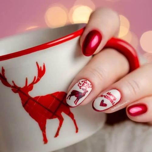 Christmas-Nail-Art-With-Deer-3