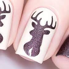 Christmas-Nail-Art-With-Deer-7