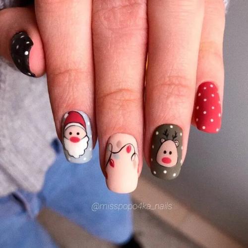 Christmas-Nail-Design-with-Santa-4