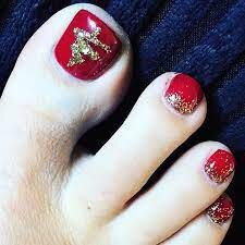 Christmas-Toe-Nails-4