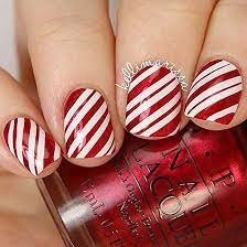 Christmas-Wrapping-Paper-Nails-5