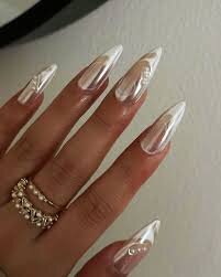 Chrome-Nails-With-Another-Accents-8