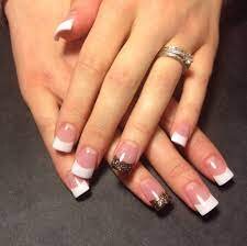 Classic-Accent-Nails-with-Lovely-French-Tips-4