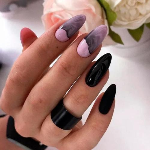 Classic-Black-Almond-Shaped-Nails-Colors-2