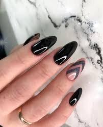 Classic-Black-Nails-With-Matte-Effect-9