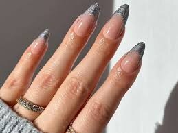 Classic-Coffin-Shape-French-Tips-4