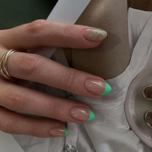 Classic-French-Nails-3 (1) (1)
