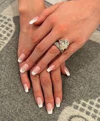 Classic-French-Nails-4 (1)
