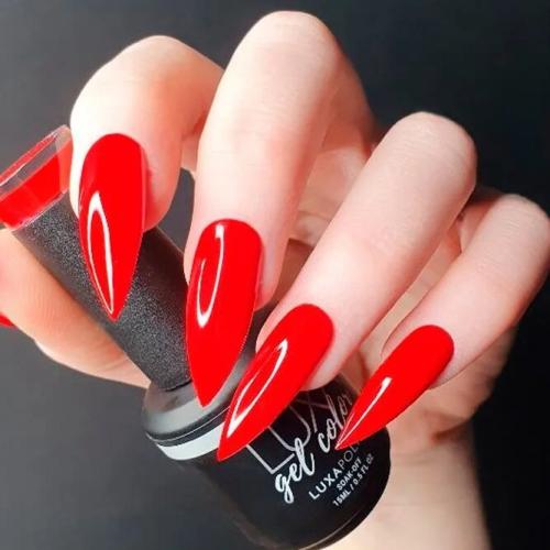 Classic-Red-Long-Nails-1