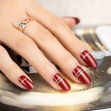 Classic-Red-Long-Nails-10