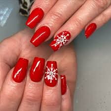 Classic-Red-Long-Nails-9