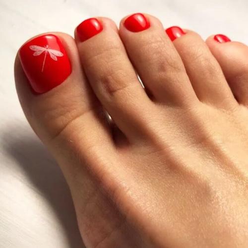 Classic-Red-Pedicure-2