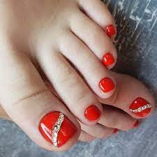 Classic-Red-Pedicure-4