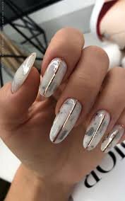 Classy-Nails-with-Elegant-Marble-6