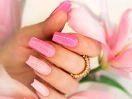 Classy-Spring-Pink-Nails-3