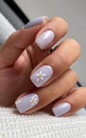 Classy-Summer-Nails-3