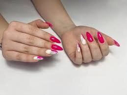 Classy-Summer-Nails-4