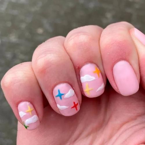 Colorful-Star-Nails-2