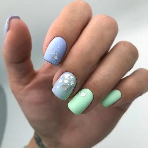 Colorful-Star-Nails-3