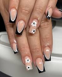 Contrasting-French-Manicure-10 (1)