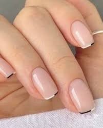 Contrasting-French-Manicure-9