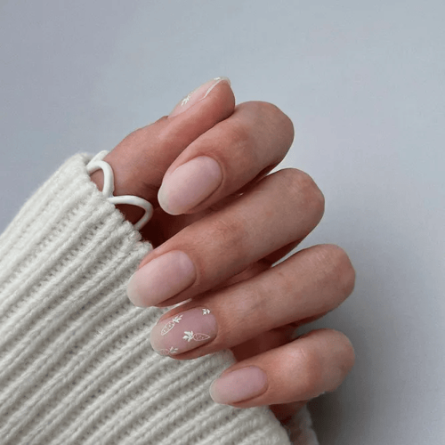 Cool-Negative-Space-Nails-for-Every-Day-1