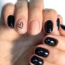 Cute-Heart-Accent-for-Black-Nail-3 (1)
