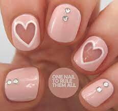 Cute-Heart-Shaped-Negative-Space-Nails-3