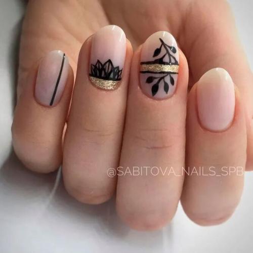 Cute-Nail-Designs-With-Thin-Stripes-2