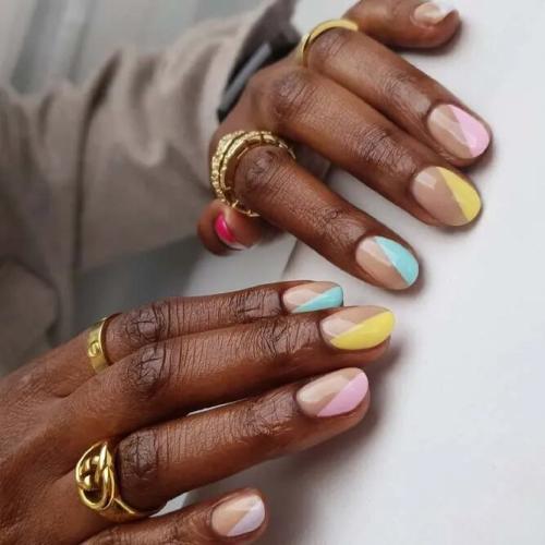 Cute-Pastel-Spring-Break-Nails-2