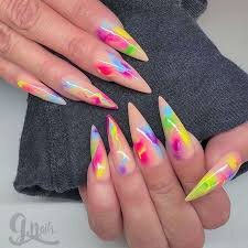 Cute-Pastel-Spring-Break-Nails-8